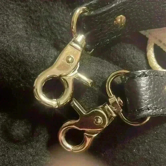 Tory Burch Shoulder Bag - Picture 15 of 15